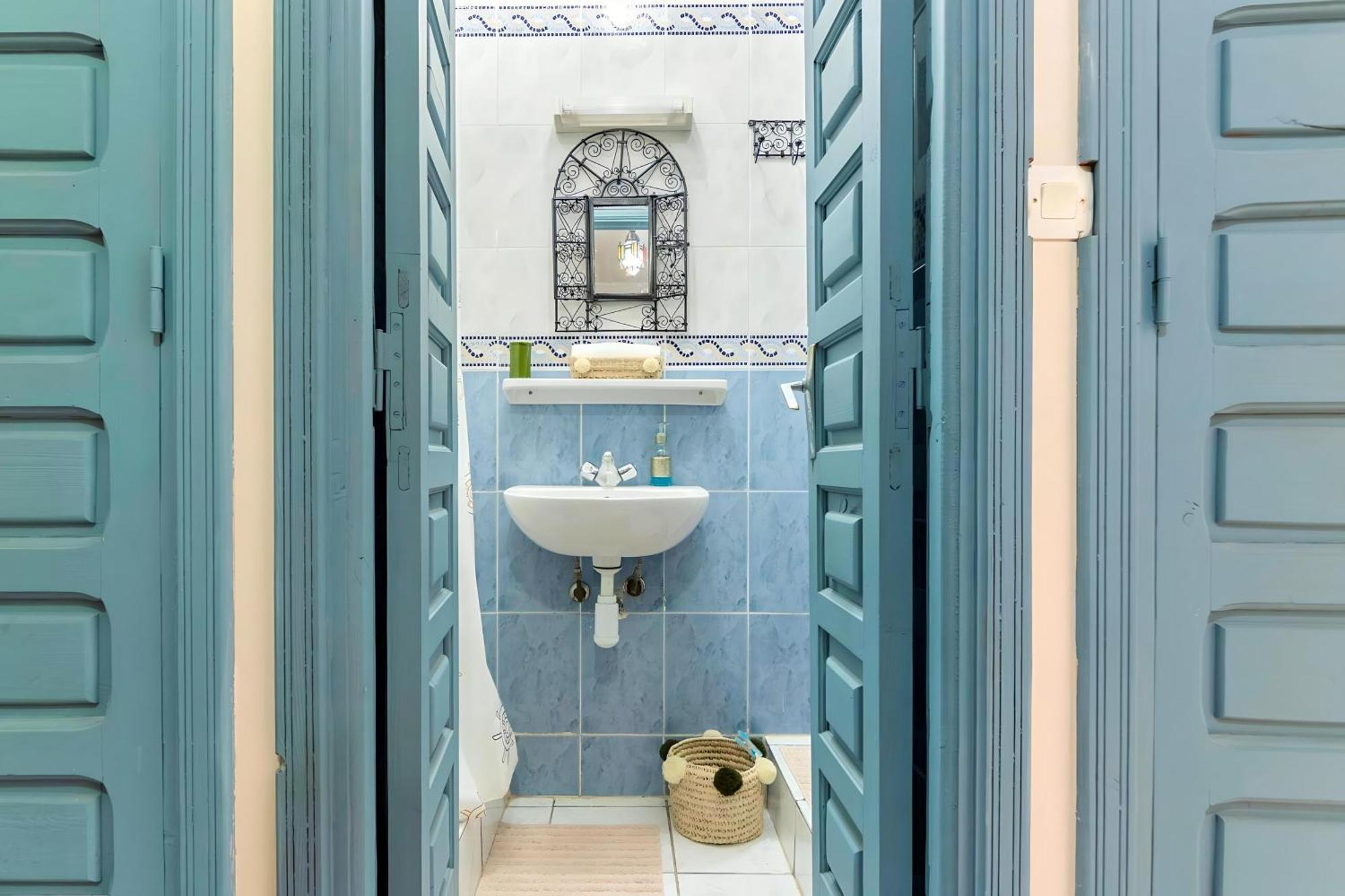 Tres Beau Riad A Marrakech Avec Piscines Marrakesh Exterior foto